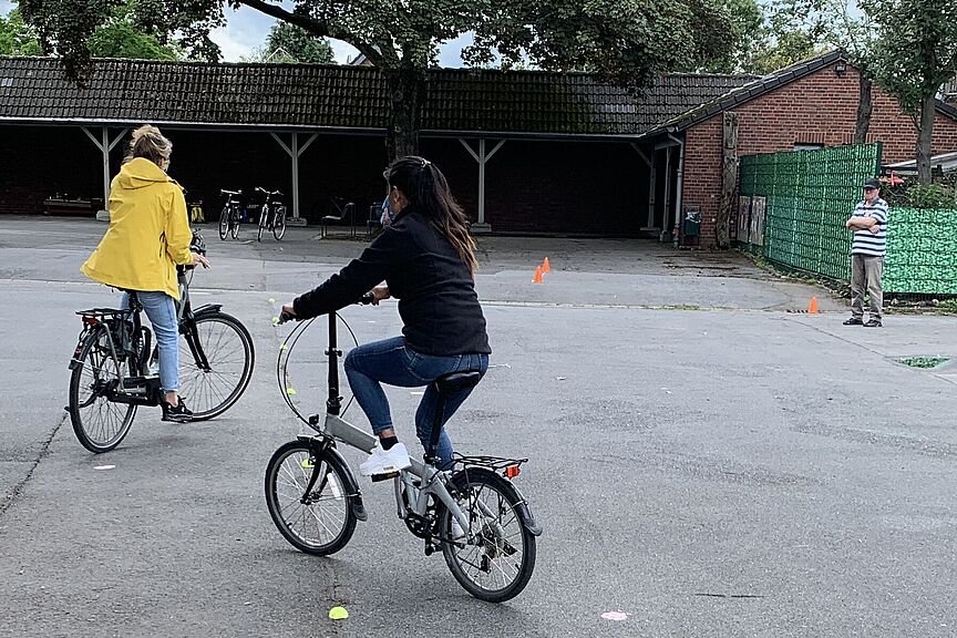Übungen im geschützten Raum Übungen im geschützten Raum